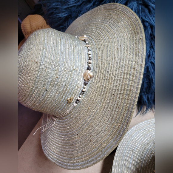 NWT women adjustable embellished Cappelli sunhat perfect for the b - Picture 1 of 7